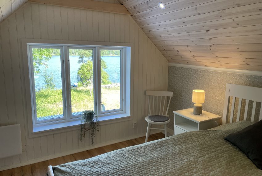 Schlafzimmer Obergeschoss rechts mit Seeblick