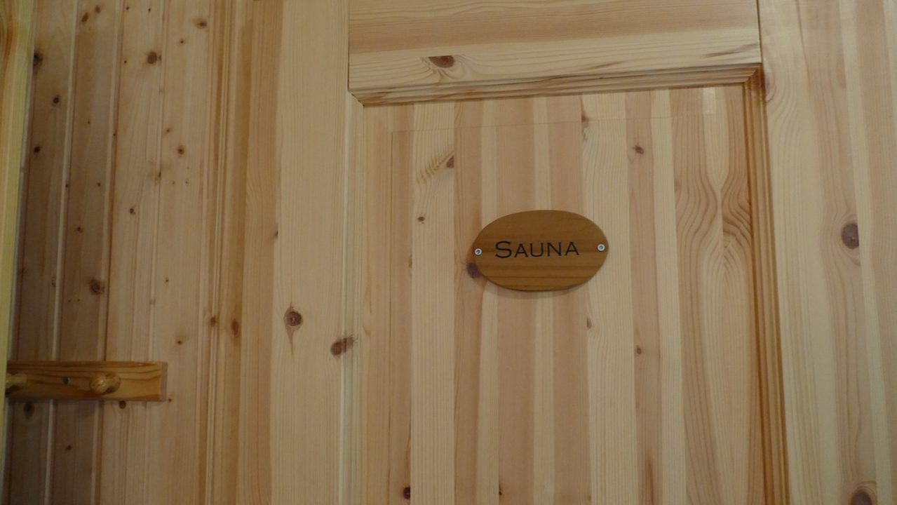 Eingang zur Sauna vom Bad