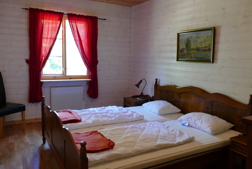2. Schlafzimmer