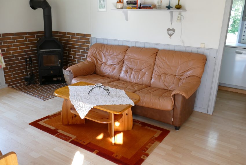 Gemütliches Wohnzimmer mit Kaminofen
